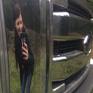 Meet your Posher, Julia